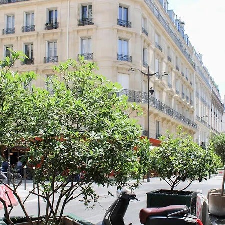 27m In The 9th Arrondissement * פריז